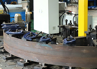 探索沈陽鋁板噴氟碳漆技術(shù):如何實現(xiàn)抗腐蝕性與色彩持久性 探索沈陽鋁板噴氟碳漆技術(shù):如何實現(xiàn)抗腐蝕性與色彩持久性