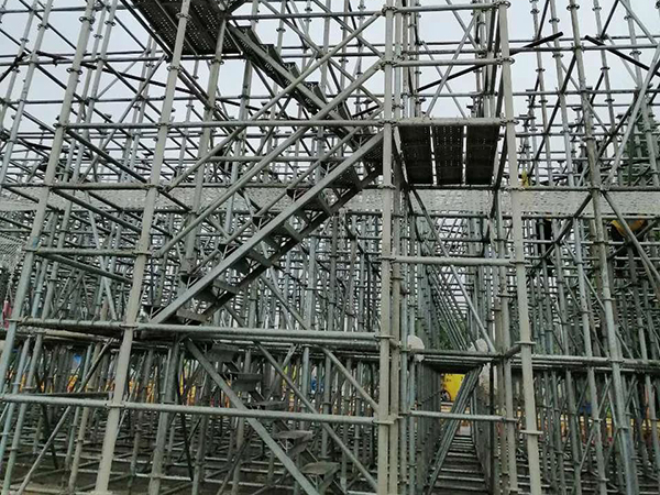 選擇沈陽腳手架租賃公司，為建筑工地添動力，安全高效施工！