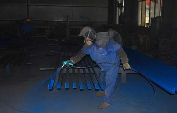 沈陽機械設(shè)備噴漆如何處理氣味！