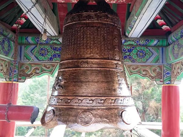 龍泉寺撞鐘翻新