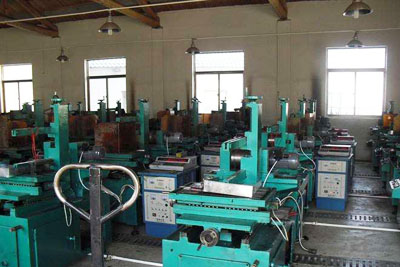 沈陽機(jī)械設(shè)備噴漆在使用過程中的注意事項(xiàng)！